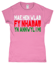 Load image into Gallery viewer, Mae Hen Wlad Fy Nhadau - Crys-T &quot;fitted&quot;