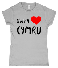 Load image into Gallery viewer, Dwi&#39;n Caru Cymru - Crys-T &quot;fitted&quot;